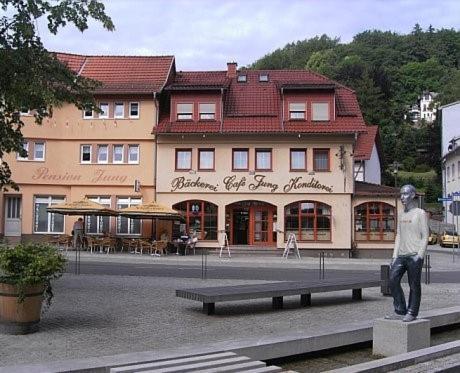 Pension Jung, Baeckerei-Konditorei & Cafe ルーラ エクステリア 写真